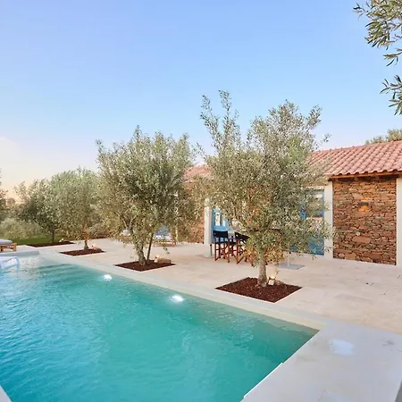 Quinta Do Cedro Azul, Douro Valley * Fontelo (Viseu)