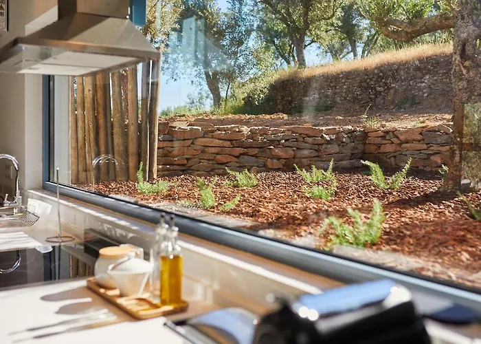 Villa Quinta Do Cedro Azul, Douro Valley *